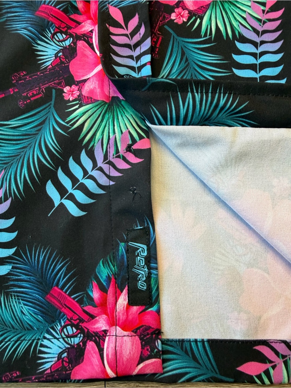 Retro Rifle Tropics Button Up - Picture 4 of 6